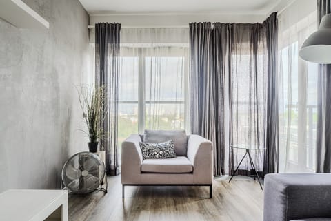 Exclusive Apartment | 2 bedrooms, desk, iron/ironing board, free WiFi