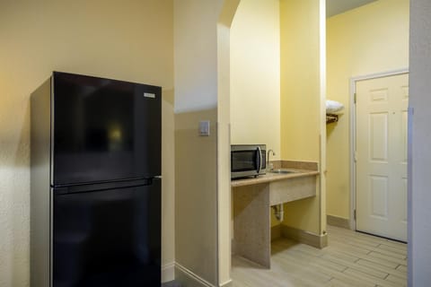 Pillowtop beds, blackout drapes, iron/ironing board, free WiFi