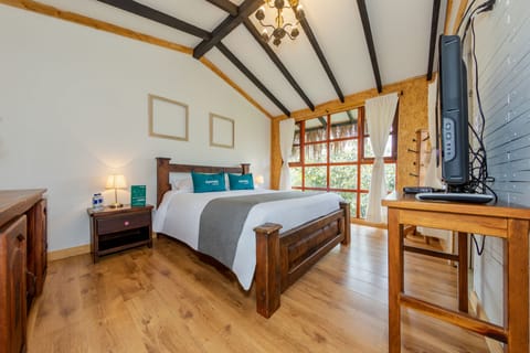 Standard Double Room | Hypo-allergenic bedding, free WiFi, bed sheets