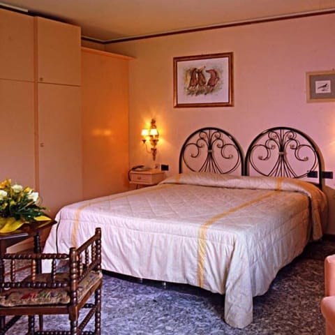 Pillowtop beds, minibar, in-room safe, individually decorated