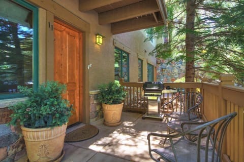 Condo, 2 Bedrooms | Balcony