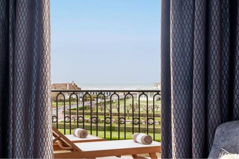 Deluxe Terrace Sea View Room | Premium bedding, minibar, in-room safe, blackout drapes