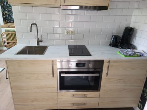 Apartment, 1 Bedroom (2 persons) | Private kitchen