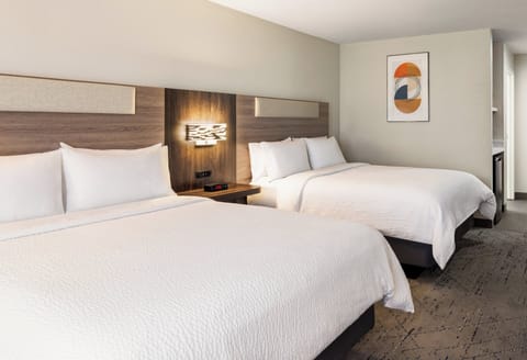 Standard Room, 2 Double Beds | Desk, iron/ironing board, free cribs/infant beds, free WiFi