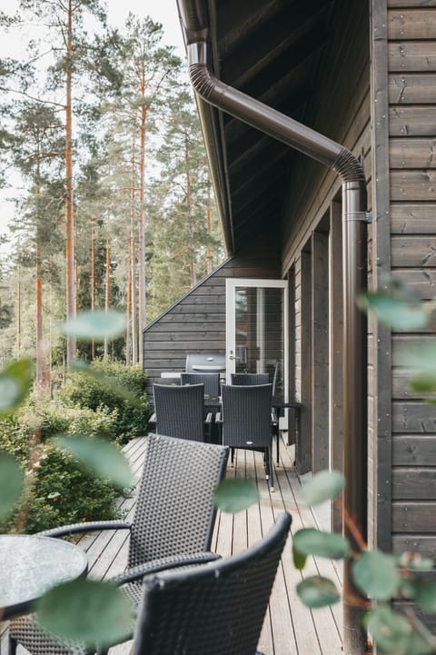 Superior Apartment with Sauna | Terrace/patio