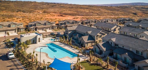 Townhome, 4 Bedrooms | Exterior