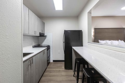 Standard Studio, 2 Queen Beds, Non Smoking | Private kitchen | Fridge, microwave, stovetop, coffee/tea maker