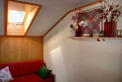 Comfort Studio, 1 Double Bed, Non Smoking, Garden Area | Hypo-allergenic bedding, down comforters, in-room safe