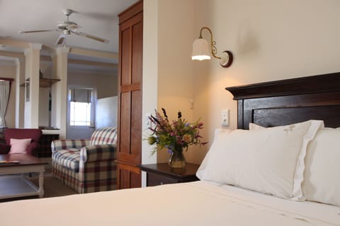 Standard Apartment | Premium bedding, in-room safe, desk, iron/ironing board