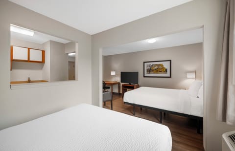 Standard Studio, 2 Queen Beds, Non Smoking | Desk, laptop workspace, iron/ironing board, WiFi (free)