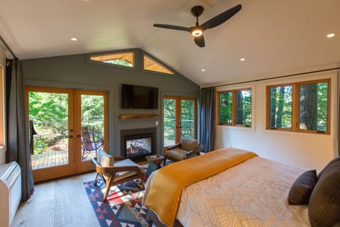 Tree House (Spruce) | Premium bedding, desk, blackout drapes, soundproofing