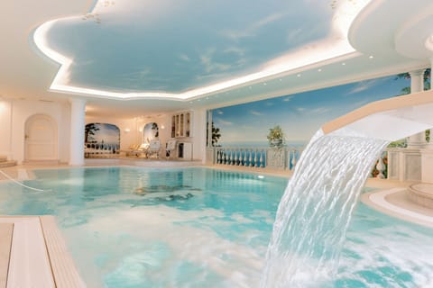 Indoor pool, outdoor pool, sun loungers