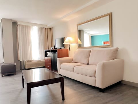 Family Room, 2 Bedrooms | Pillowtop beds, in-room safe, desk, laptop workspace