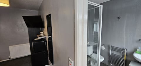 Single Room, Ensuite | Bathroom