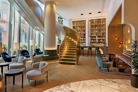Cocktail bar