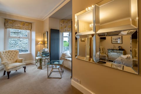 Deluxe Double Room (Room 2) | Egyptian cotton sheets, premium bedding, individually decorated