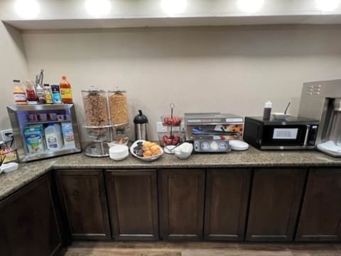 Free daily on-the-go breakfast