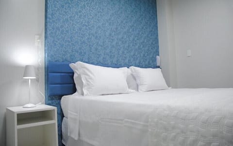 Minibar, in-room safe, soundproofing, free WiFi