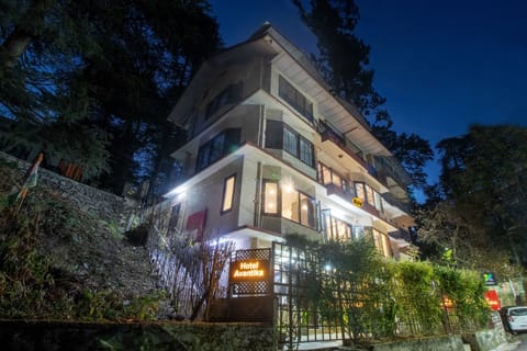 Front of property - evening/night