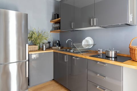 Signature Suite | Private kitchen | Electric kettle