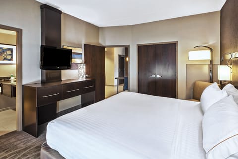 Premium bedding, desk, iron/ironing board, cribs (free)