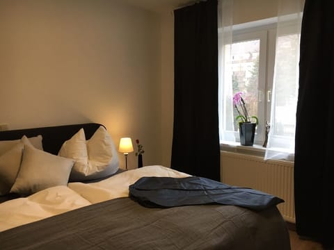 Apartment, 2 Bedrooms | 2 bedrooms, individually decorated, individually furnished