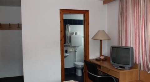 Standard Double Room | Frette Italian sheets, premium bedding, desk, free cribs/infant beds