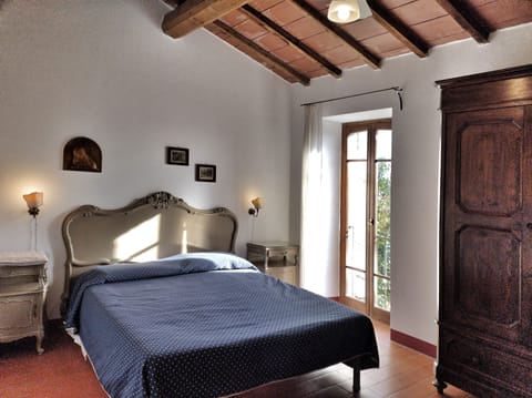 Family Cottage, 3 Bedrooms (Il Mandorlo) | Down comforters, in-room safe, individually furnished, desk