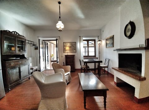 Family Cottage, 3 Bedrooms (Il Mandorlo) | Living area