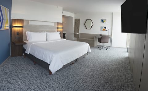 Suite, 1 King Bed | In-room safe, desk, iron/ironing board, free WiFi