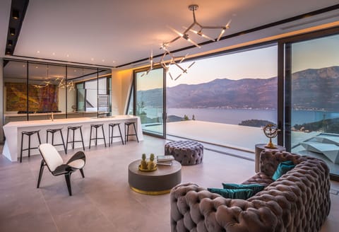 Luxury Villa | Living area | Flat-screen TV