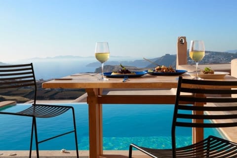 Superior Studio Suite, Private Pool | Terrace/patio