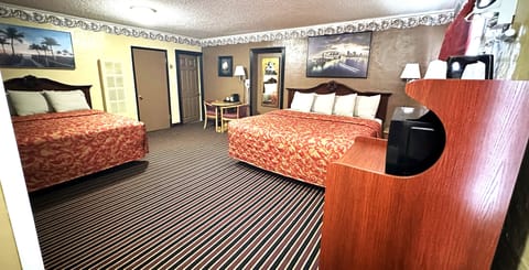 Deluxe Double Room, 1 Bedroom | Egyptian cotton sheets, premium bedding, Select Comfort beds