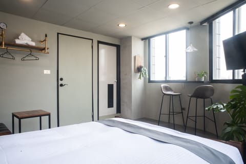 Deluxe Double Room | Desk, free WiFi