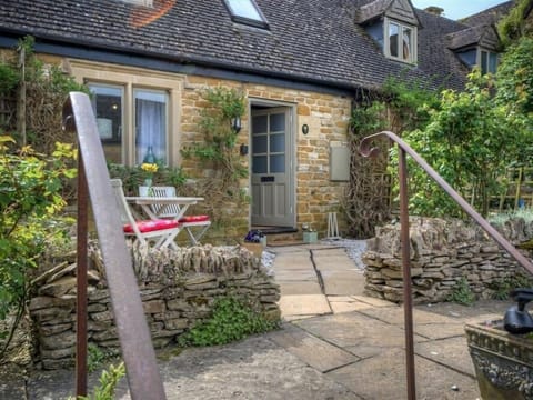 Cottage | Balcony
