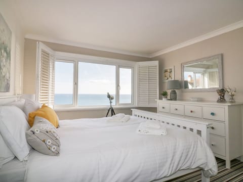 Cottage | 3 bedrooms, individually decorated, individually furnished, free WiFi