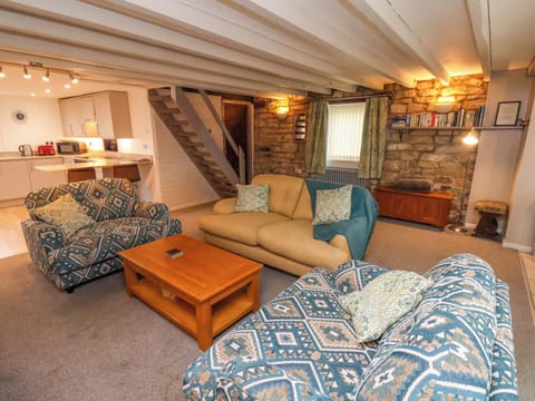 Cottage | Living area