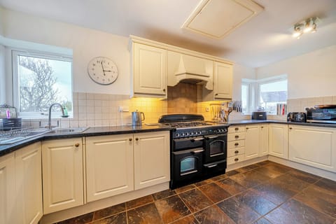 Microwave, stovetop, dishwasher, highchair