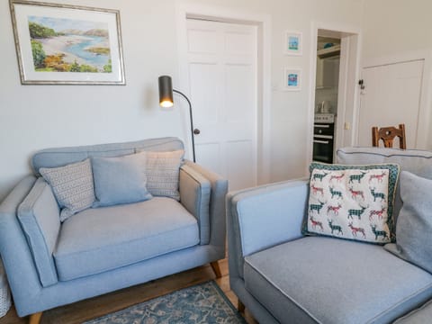 Cottage | Living room | TV