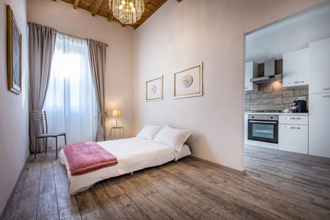 Comfort Apartment | Living area | Flat-screen TV