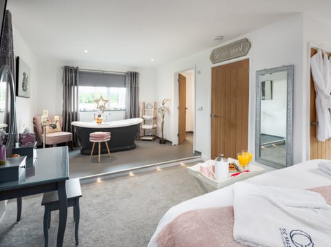 Cottage | Interior