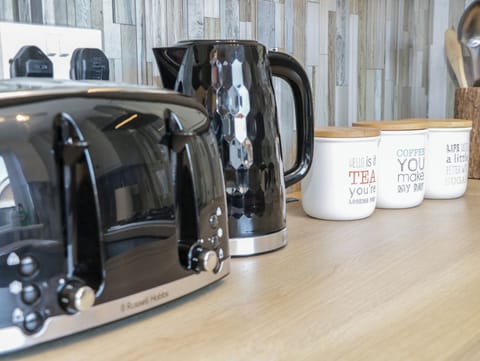 Cottage | Coffee and/or coffee maker