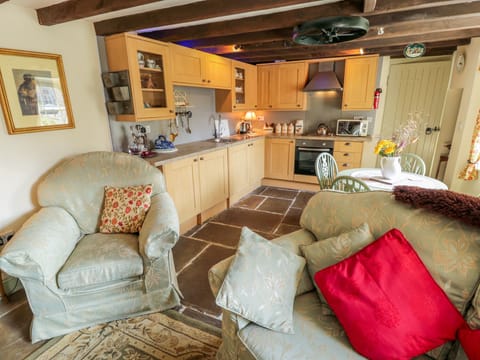 Cottage | Living room