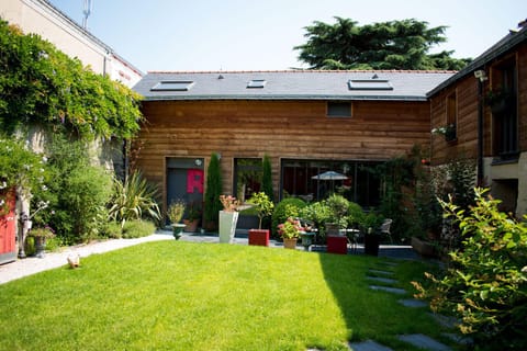 Standard Studio, Private Bathroom, Garden View (L'ATELIER 2) | Garden