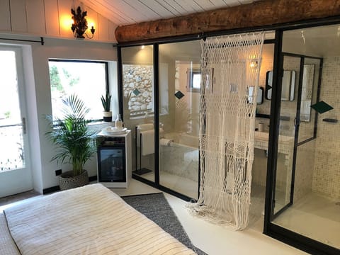 Family Suite (6) | Free WiFi, bed sheets