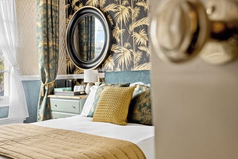 Standard Double Room | 1 bedroom, soundproofing, iron/ironing board, free WiFi