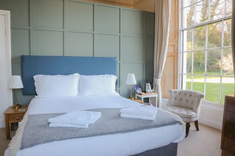 Double Room, Ensuite, Ground Floor (Room 2) | Individually furnished, iron/ironing board, bed sheets