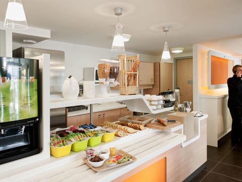 Daily buffet breakfast (EUR 10 per person)