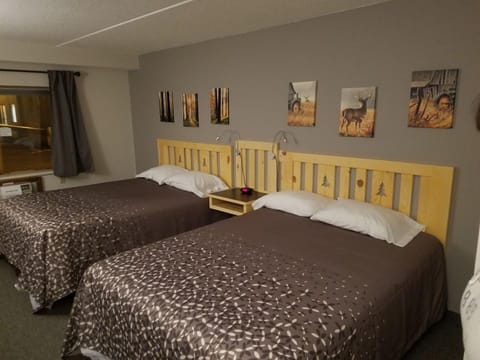 Free WiFi, bed sheets, wheelchair access