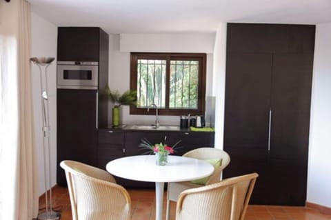 Suite | Private kitchen